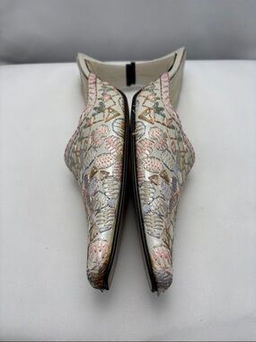 J.Renee Women’s Sz9.5 Pastel Floral Embroidered Pointed-Toe Kitten Heels #0293